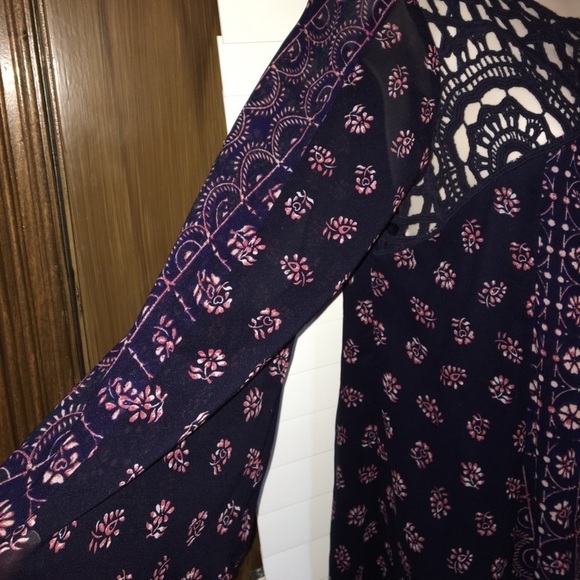 Japna Dress - Picture 4 of 7